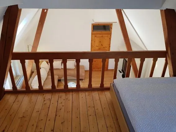 Schreinerei Adenauer Apartamento *