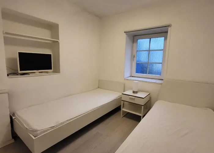 Schreinerei Adenauer Apartamento Bruchhausen (Neuwied)